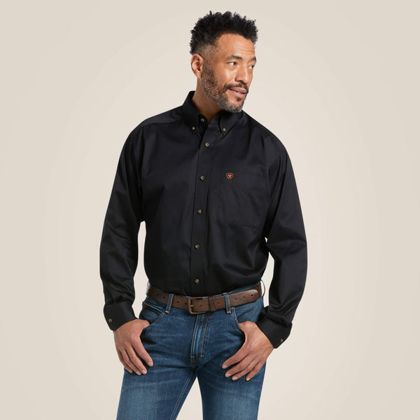 Ariat 10000502 Men's Solid Twill Black Classic Fit Long Sleeve Shirt