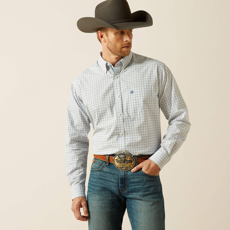 Men's Ariat long sleeve button up classic fit Western style shirt in White Plaid.
