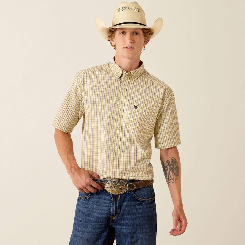 Ariat Men's Pro Series Preistly Classic Fit Short Sleeve Shirt in Sunlight Plaid