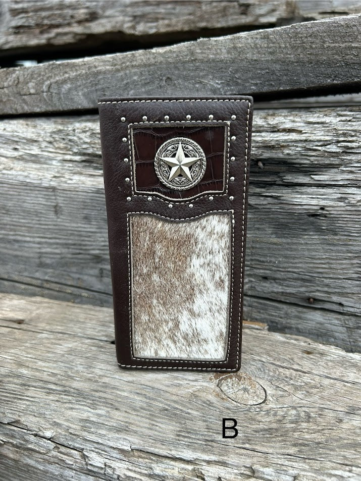 This Coffee Brown alligator print leather checkbook wallet features a Star Concho and a cowhide inlay on the bottom of the front. Front View B