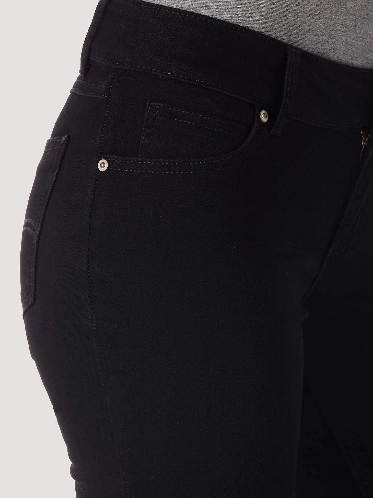 Women's Wrangler Mid-Rise Black Bootcut Jeans