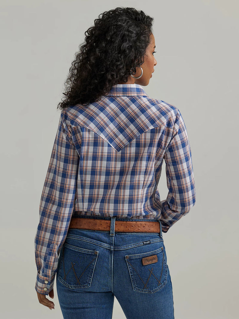 Women's Wrangler 112344637 Essential Western Anthem Blue Plaid Long Sleeve Shirt CLOSEOUT