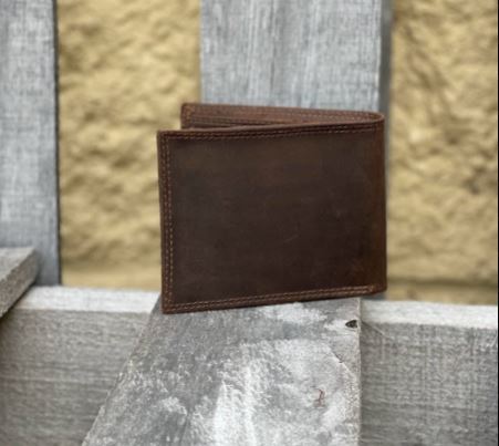 Back view of MSU 'Crazy horse' leather bi-fold wallet.