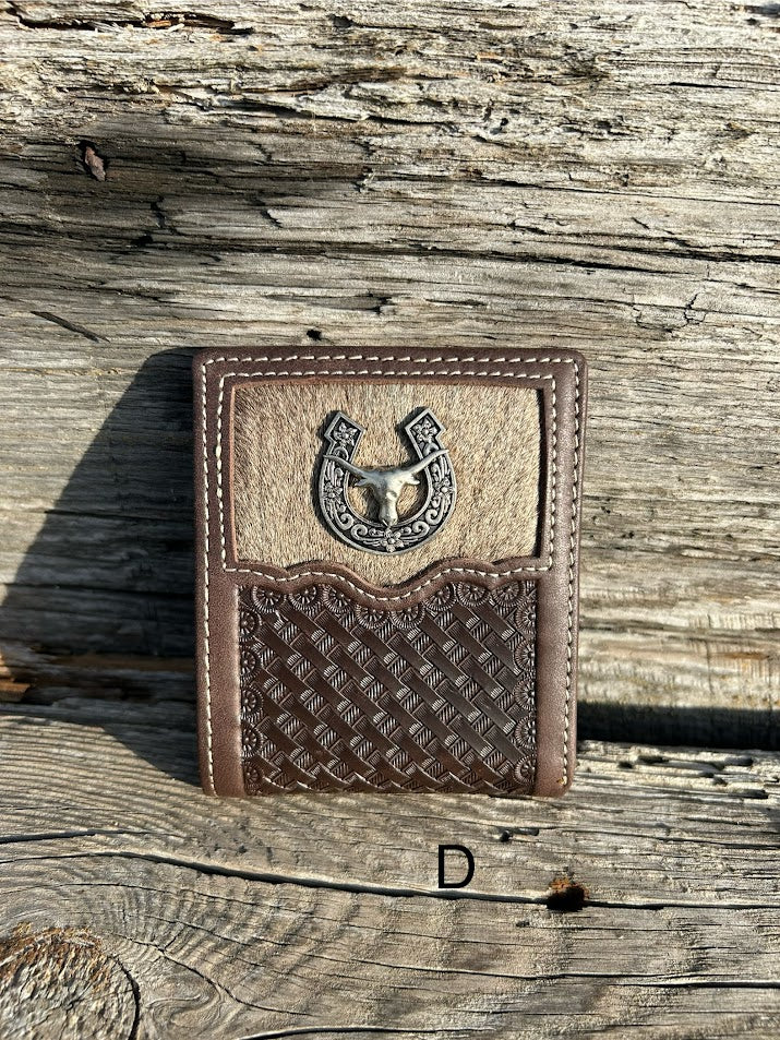 This Coffee Brown Basketweave leather bifold wallet features a cowhide inlay with a Longhorn Concho.  Front View D