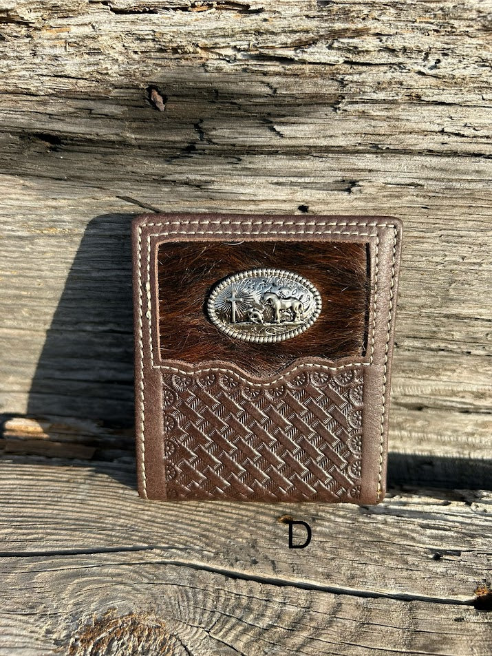This Coffee Brown basketweave leather wallet has a cowhide inlay featuring a Praying Cowboy Concho. Front View D