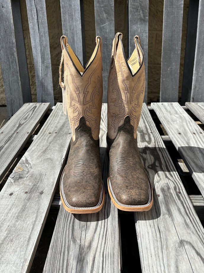Men's Anderson Bean brown Safari Cape Buffalo cowboy boots with a square toe. These boots have a bone Mad Dog shaft which is 12". Front view