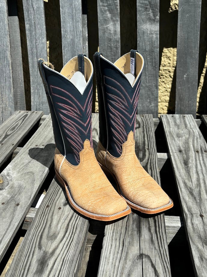 A pair of men's Anderson Bean cowboy boots with tan washed shoulder and a 12" navy upper. 