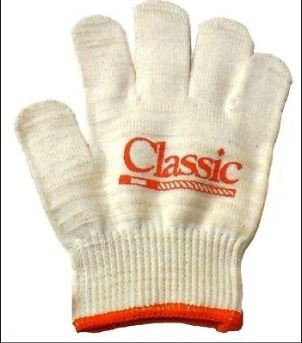 Back of the glove photo showing the Classic Rope logo and wrist border in red to indicate size small.