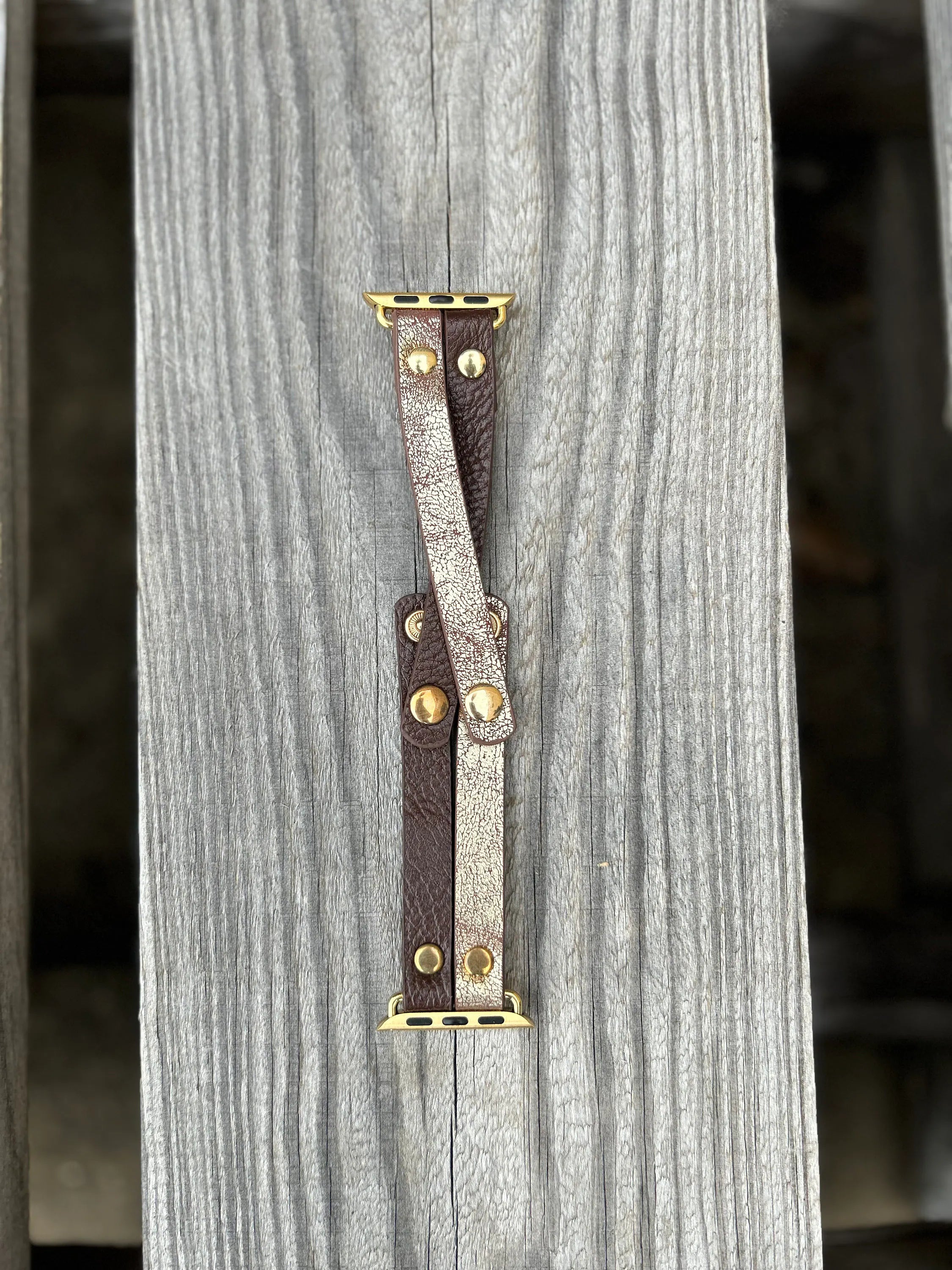 This Bronze and Chocolate Brown leather watch band is adjustable so you can change the way you wear it. Manufactured to fit Apple Watch's. 