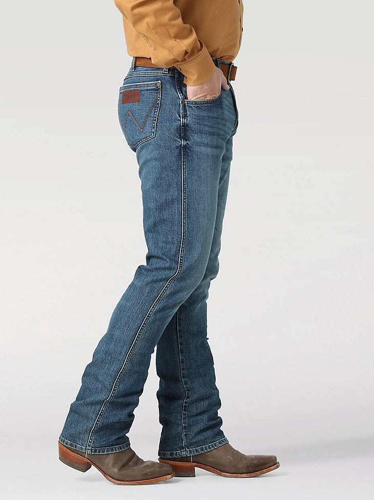 Men's Wrangler 88MWZ Ferris (112317587) Retro® Slim Fit Straight Leg Jean