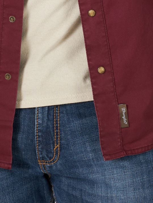Men's Wrangler 112318871 Retro® Premium Wine Colored Modern Fit Long Sleeve Western Snap Solid Shirt