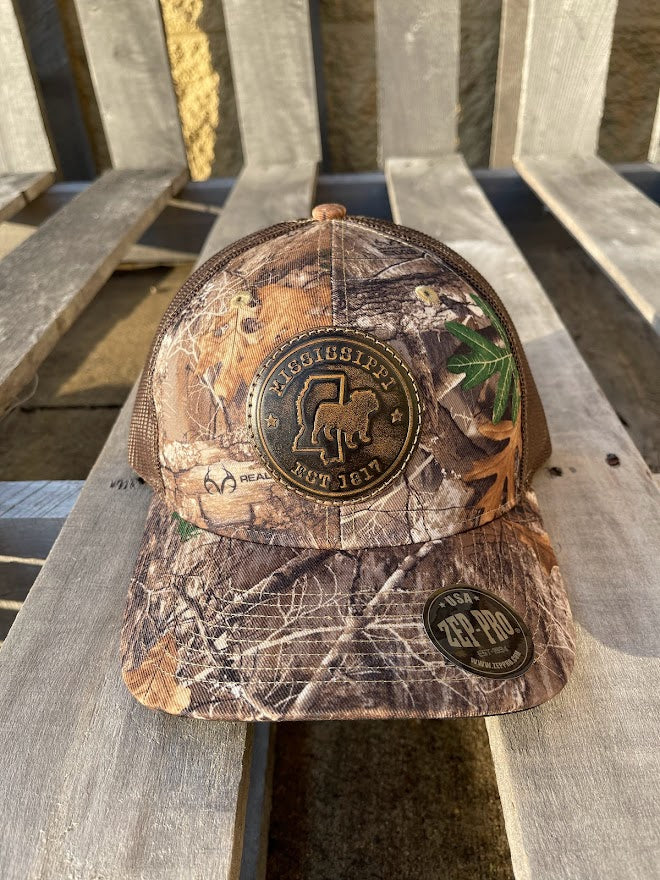 Starkville, Mississippi With Bulldog Leather Circle Patch Edge/Brown Richardson 112 Cap