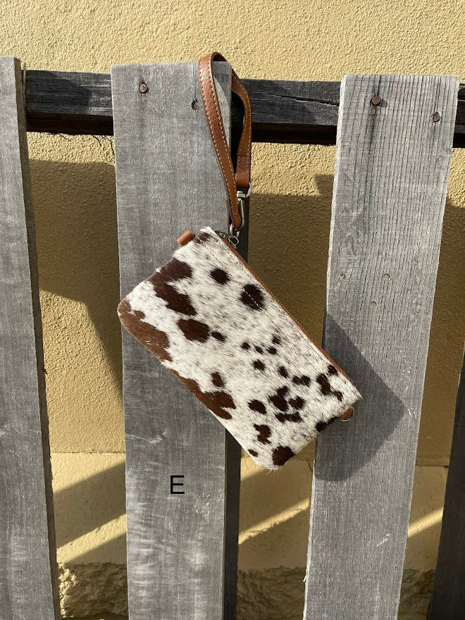 Top Notch Accessories Cowhide Wristlet Purse In Brown 3071BR