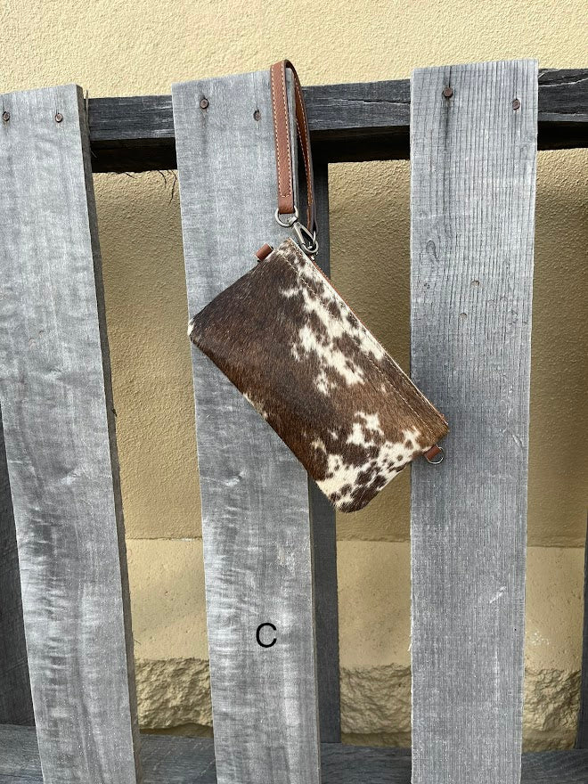 Top Notch Accessories Cowhide Wristlet Purse In Brown 3071BR