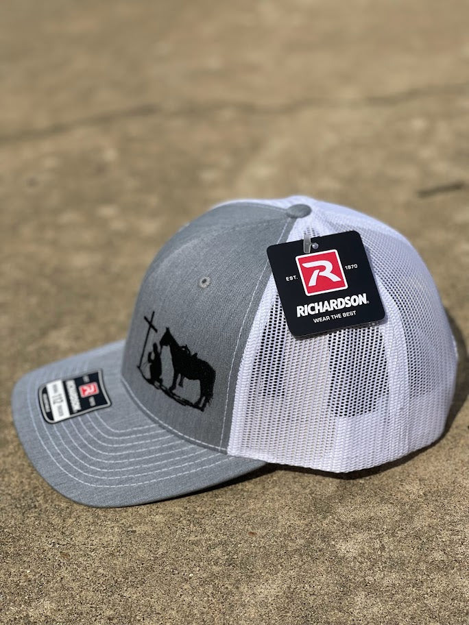 Dally Up 162 Heather/White with Embordered Praying Cowboy Richardson 112 Cap