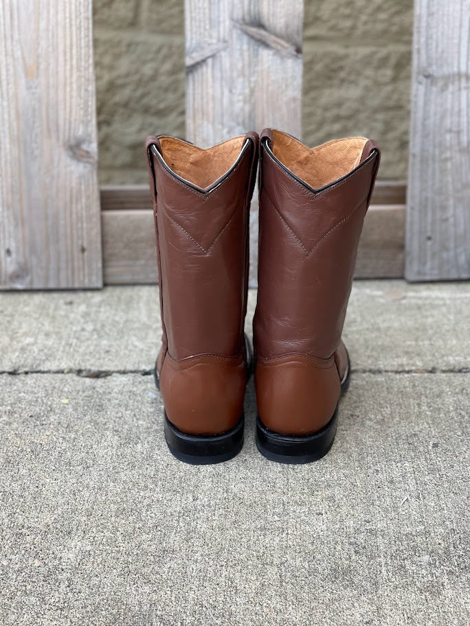 Brown Cowtown men's 10-inch roper boots.  Rear View 