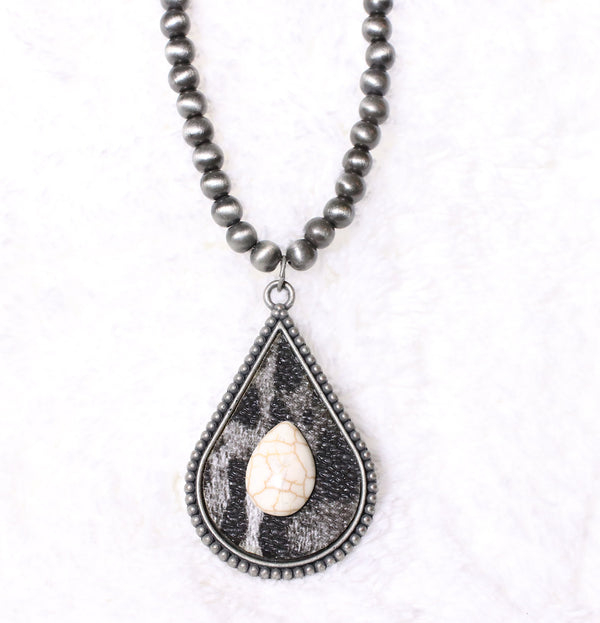 Animal Print Tear Drop Necklace w/Stone & Navajo Beads NKZ190825-10