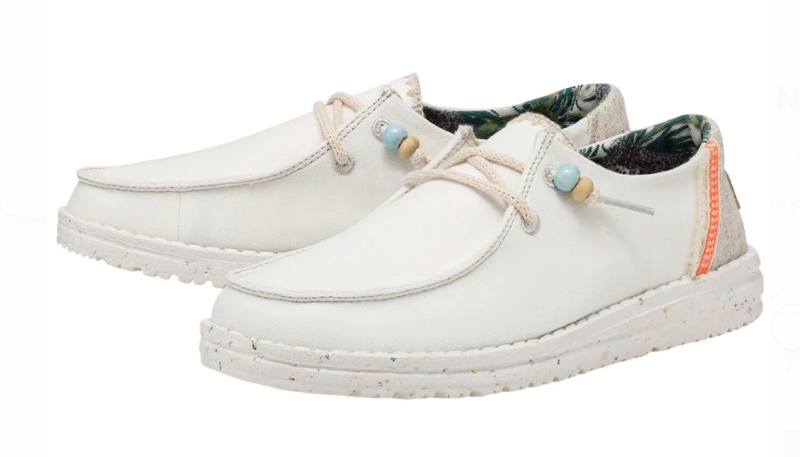 Women's Hey Dude 122150212 Wendy Natural Salt Shoe *CLOSEOUT*