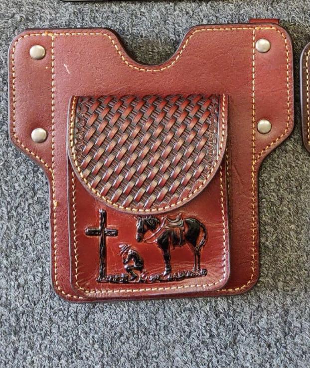Top Notch Accessories 8003BR Brown Praying Cowboy Phonecase w/Side Pouch