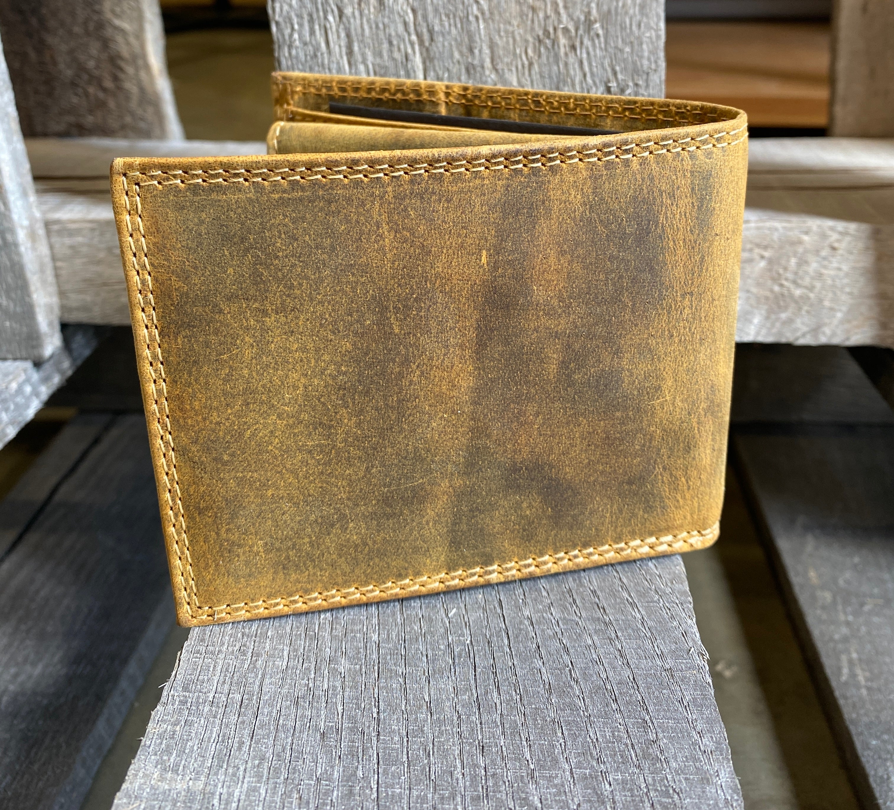 Zep Pro University of Alabama Roll Tide Vintage Tan Leather Bi-fold Wallet.  Back view shows Vintage Tan Leather.