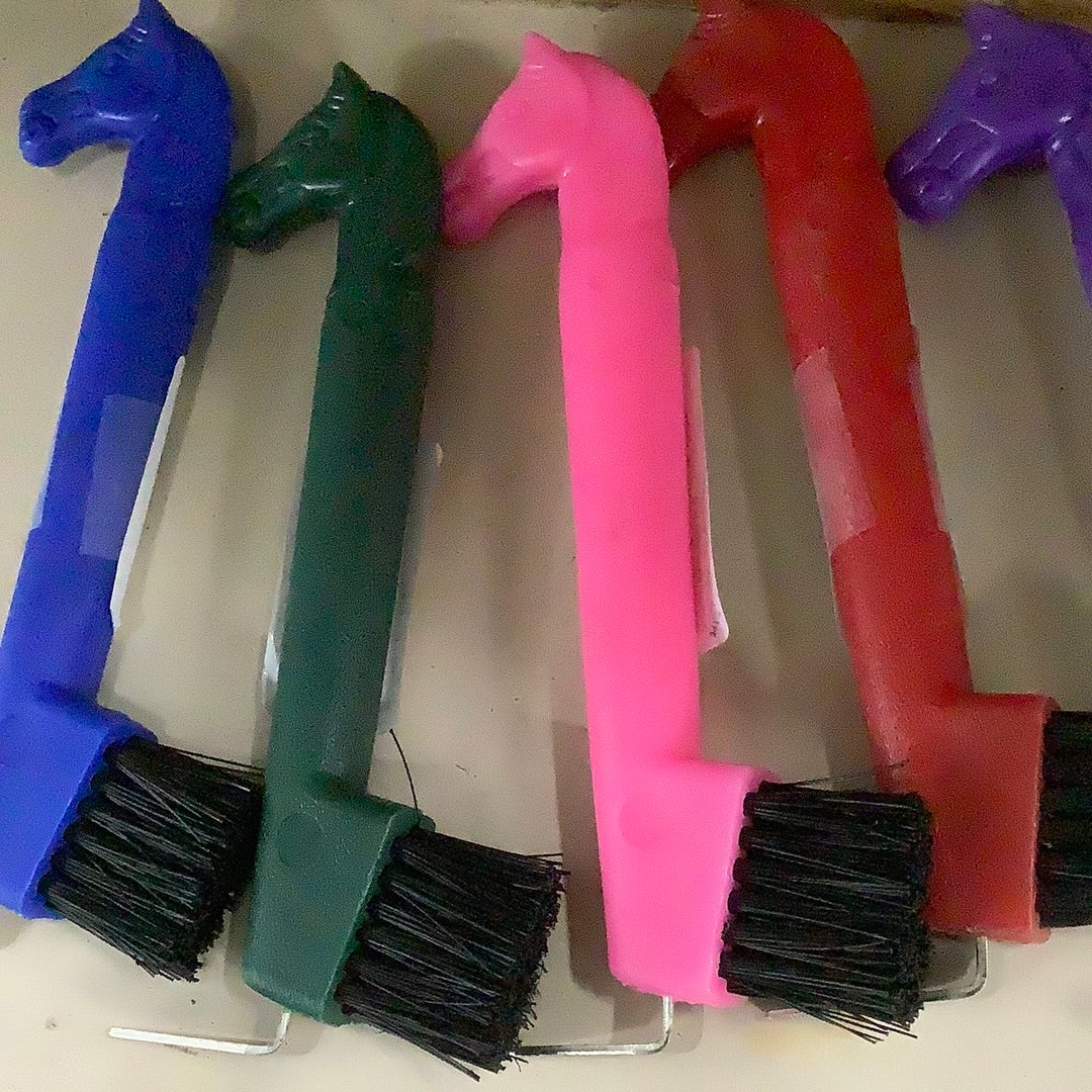 HOOFPK BRUSH