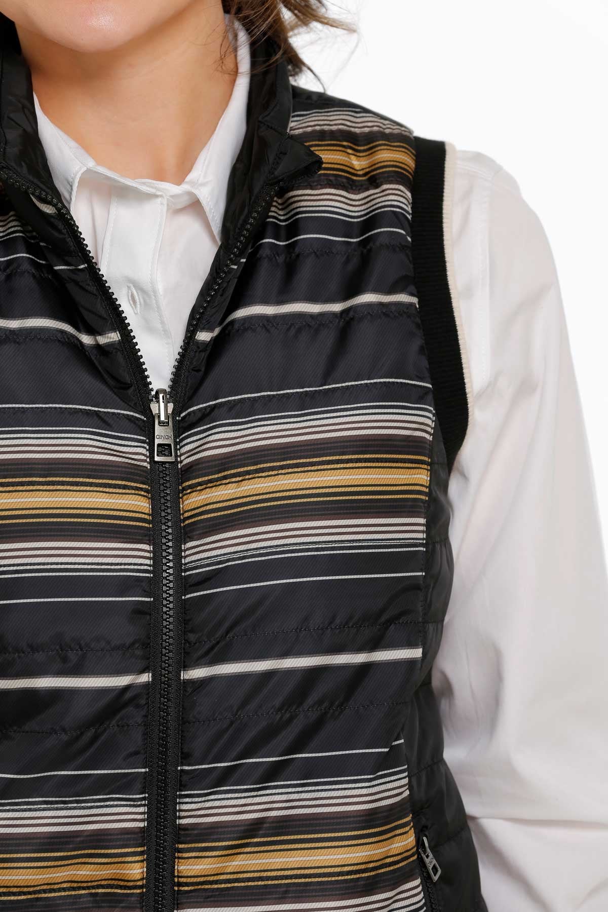 Women's Cinch MAV9887001 Black Quilted Reversible Vest *Closeout*