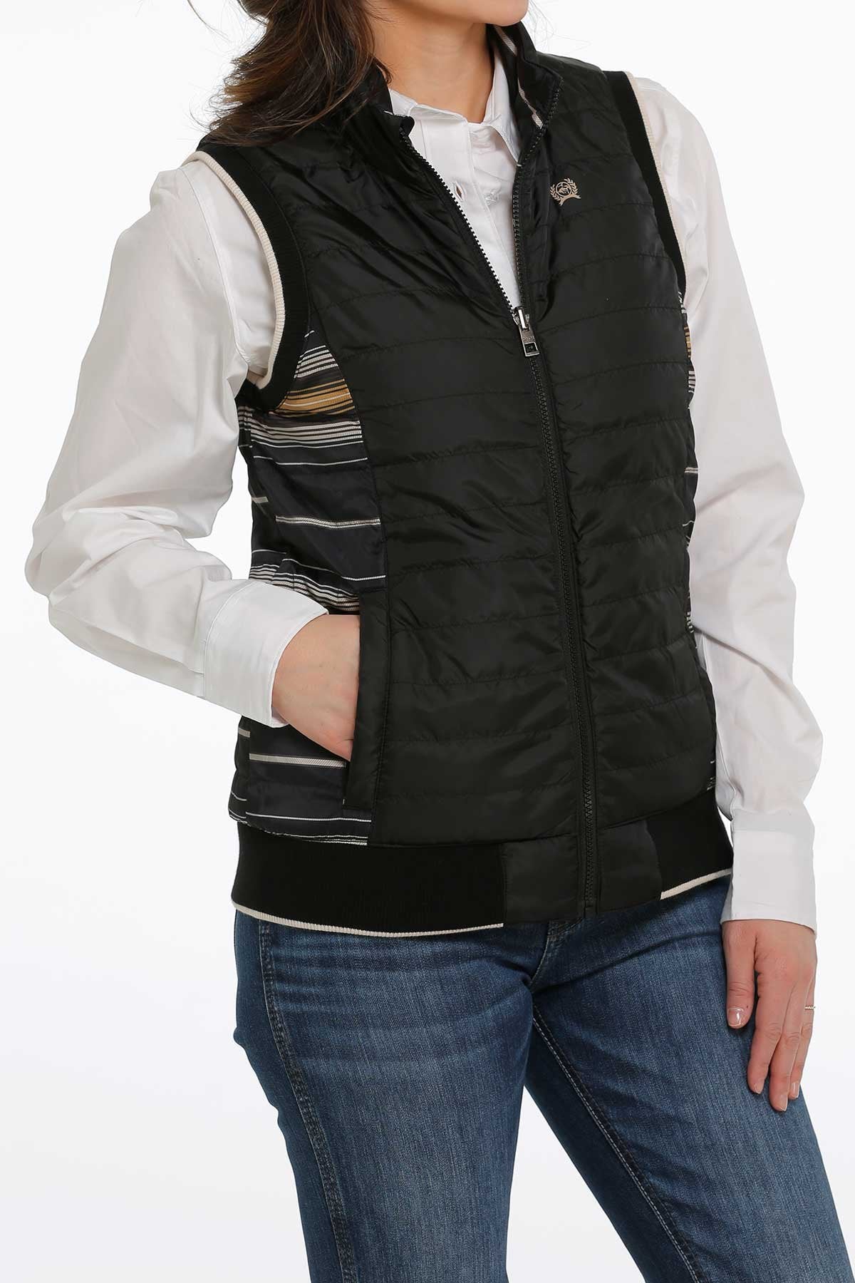 Women's Cinch MAV9887001 Black Quilted Reversible Vest *Closeout*