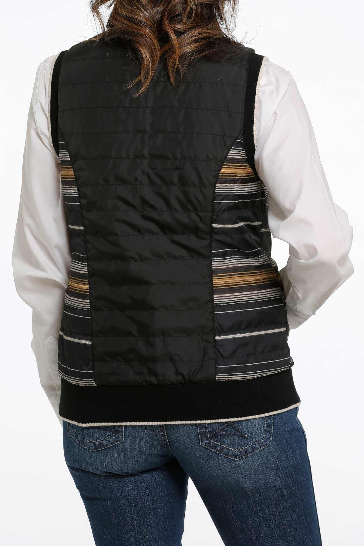 Women's Cinch MAV9887001 Black Quilted Reversible Vest *Closeout*