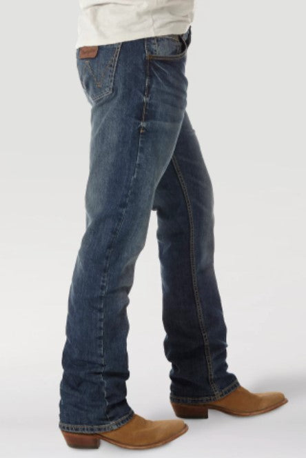 Wrangler Men's Layton Retro® Slim Fit Boot Cut Jean